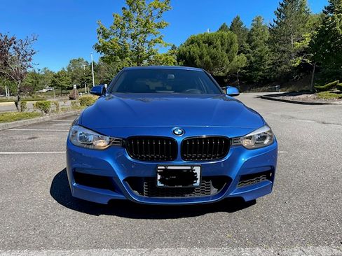 Used 2014 BMW 328i Sedan RWD image 2