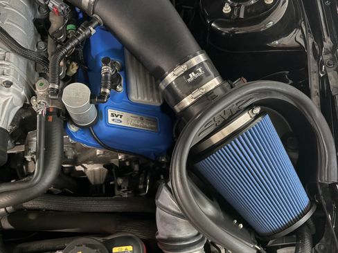 Used 2013 Ford Mustang Shelby GT500 RWD image 23