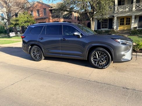 Used 2025 Lexus TX 350 350 Premium Sport Utility 4D w/ Technology Package image 15
