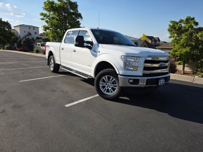 Used 2015 Ford F150 Lariat w/ Equipment Group 501A Mid