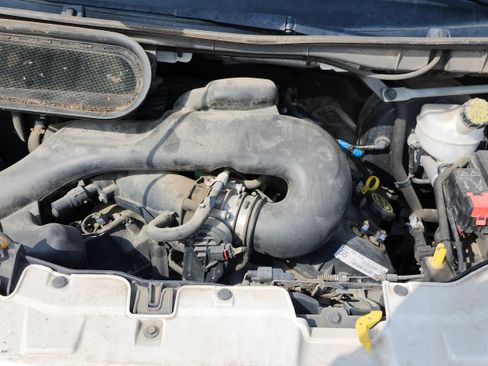 Used 2017 Ford Transit 250 148 Medium Roof image 2