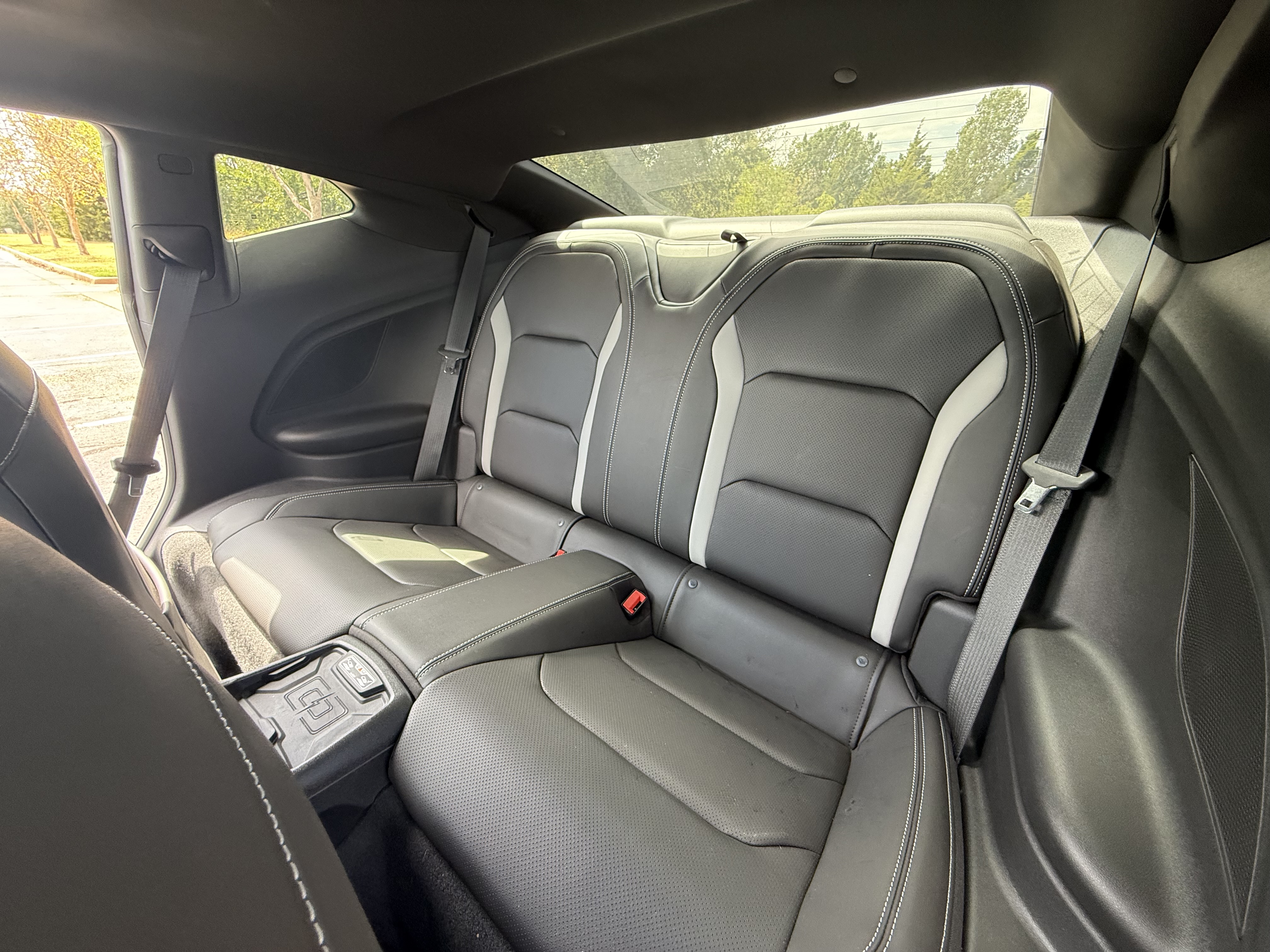 Used 2023 Chevrolet Camaro SS RWD image 28