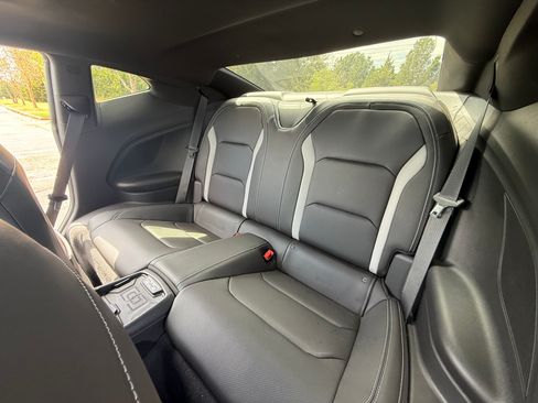 Used 2023 Chevrolet Camaro SS RWD image 28