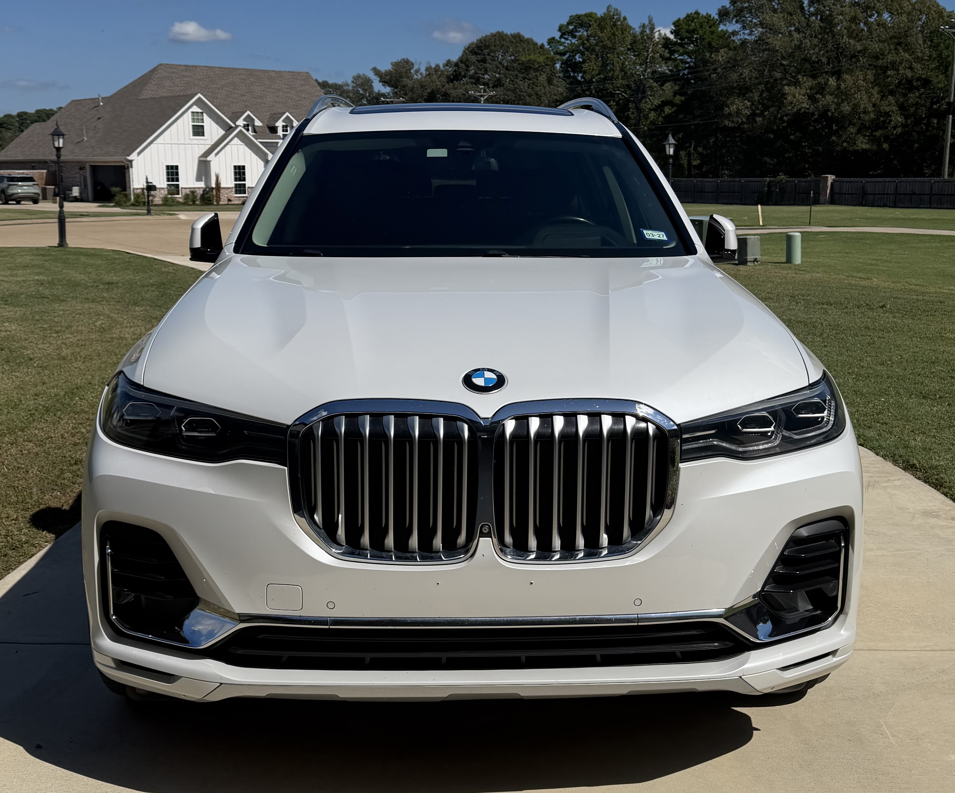Used 2019 BMW X7 xDrive40i w/ Premium Package AWD/4WD image 5