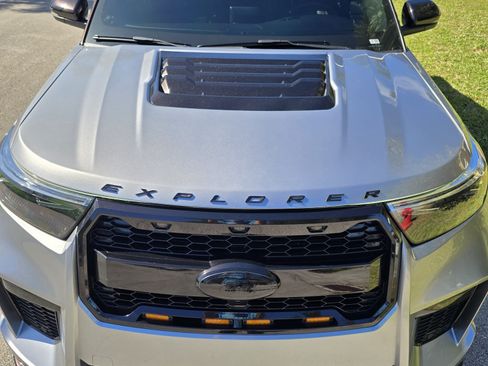 Used 2021 Ford Explorer ST w/ Equipment Group 401A AWD/4WD image 6