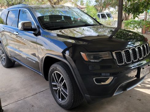 Used 2019 Jeep Grand Cherokee Limited w/ Luxury Group II image 5
