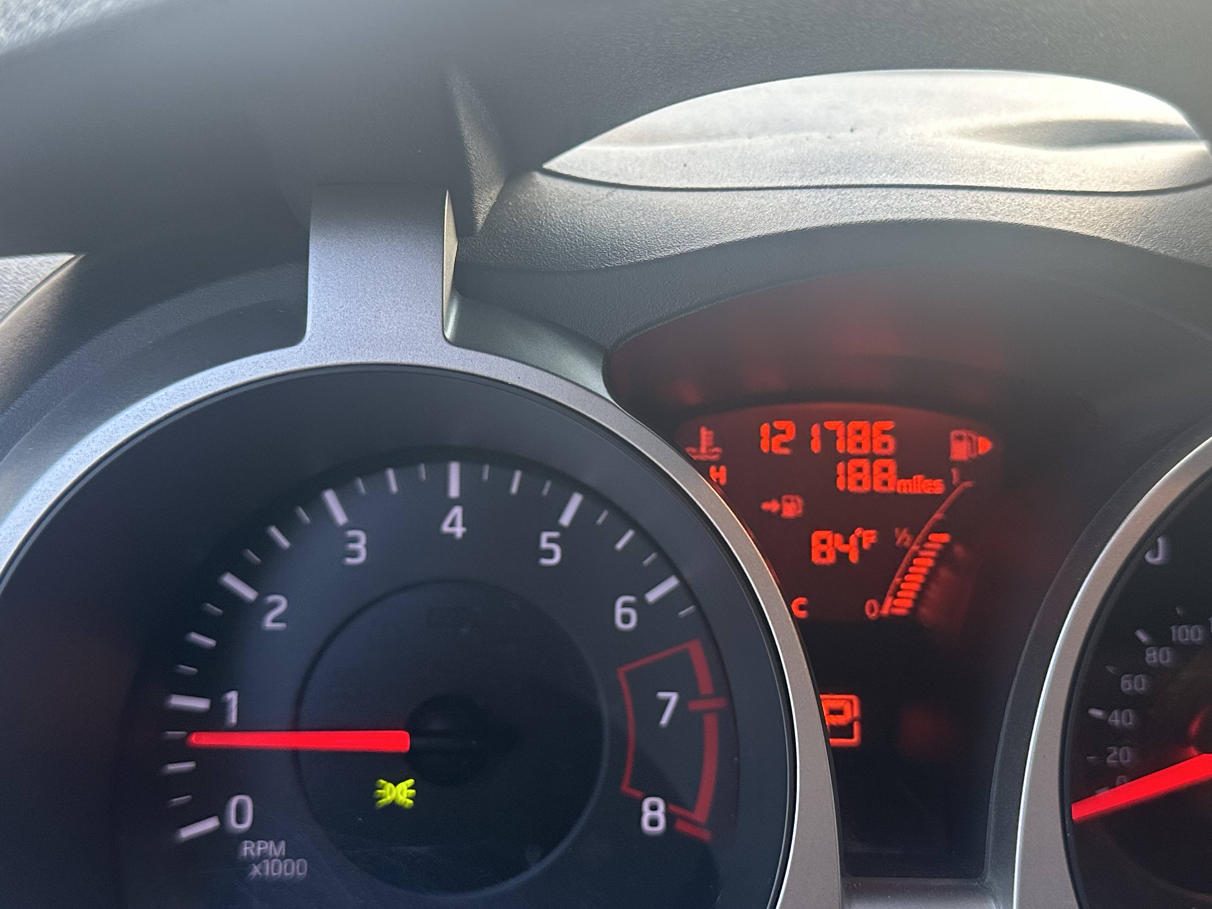 Used 2013 Nissan Juke SL w/ Chrome Pkg FWD image 8