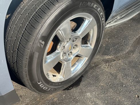 Used 2016 Chevrolet Tahoe LT AWD/4WD image 9