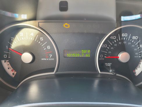 Used 2007 Ford Explorer XLT image 19