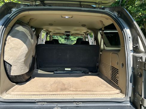 Used 2005 Ford Excursion Eddie Bauer image 16