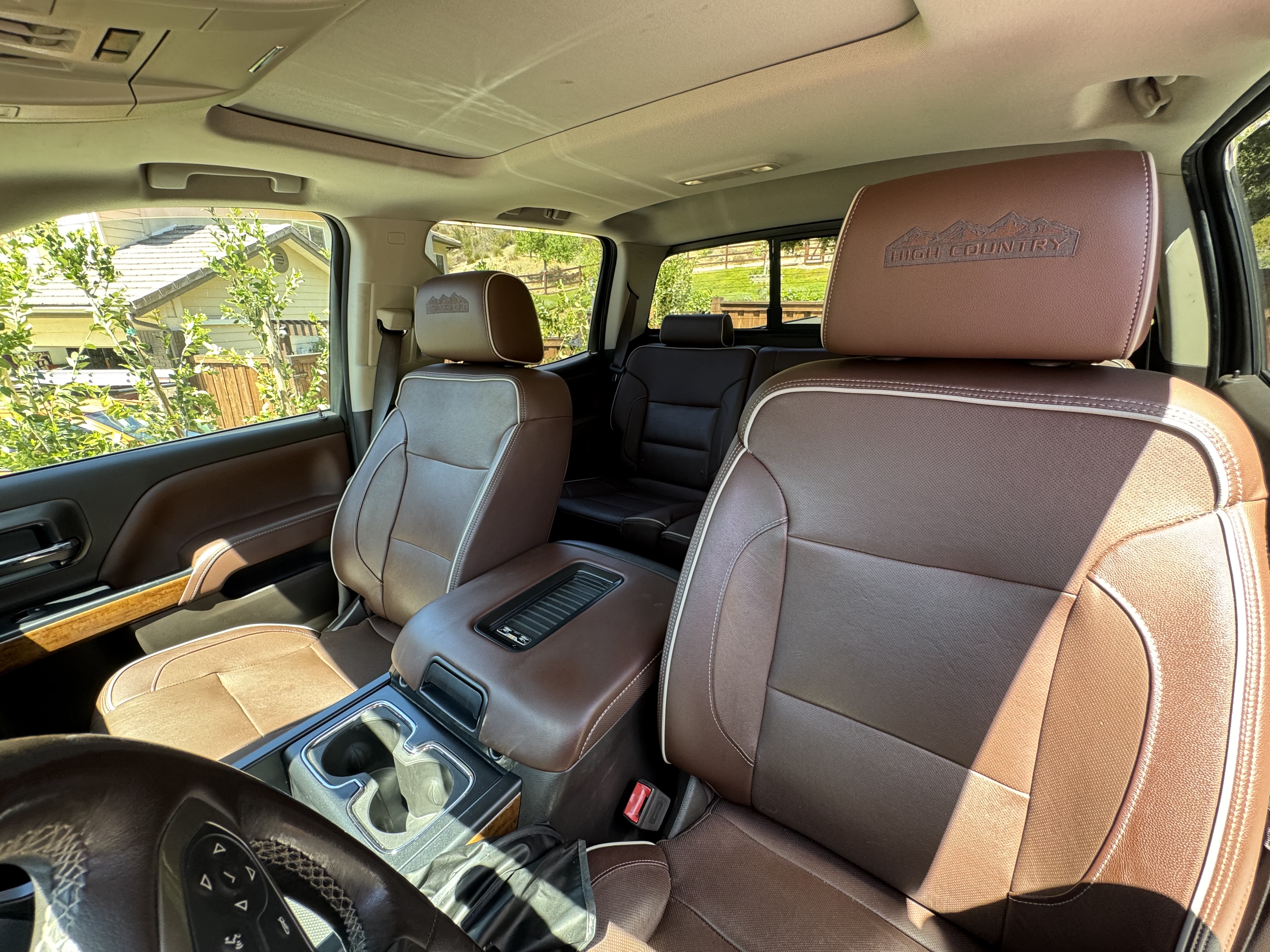 Used 2019 Chevrolet Silverado 2500 High Country w/ Duramax Plus Package AWD/4WD image 12