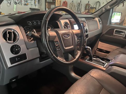 Used 2013 Ford F150 Lariat w/ Lariat Chrome Pkg AWD/4WD image 12