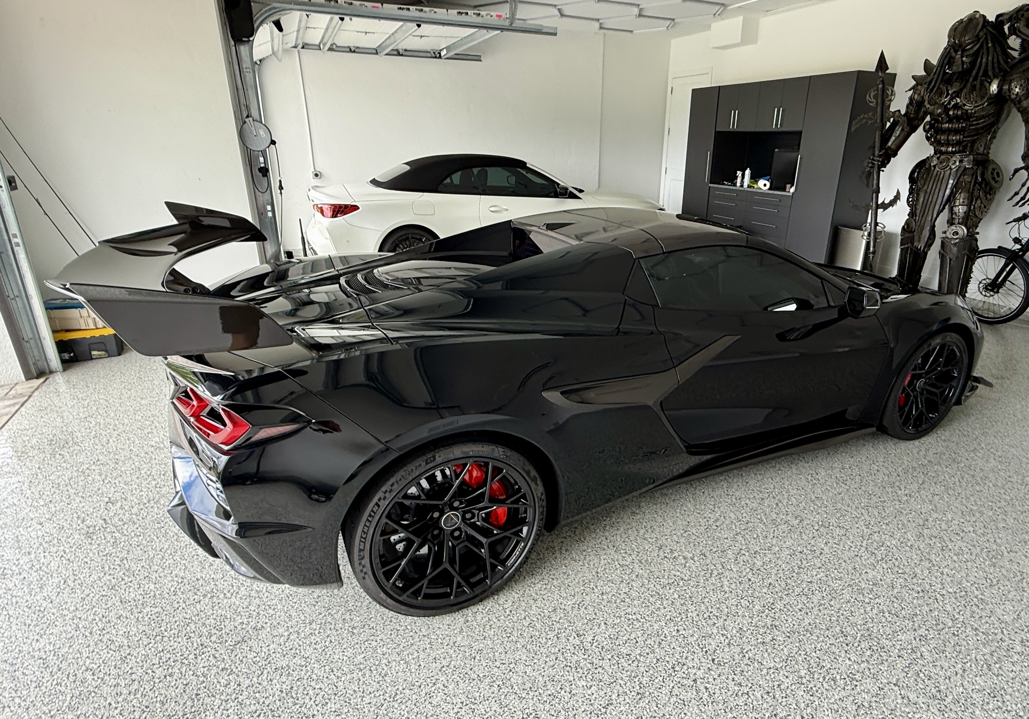 Used 2026 Chevrolet Corvette ZR1 w/ ZR1 Carbon Fiber Aero Package RWD image 4