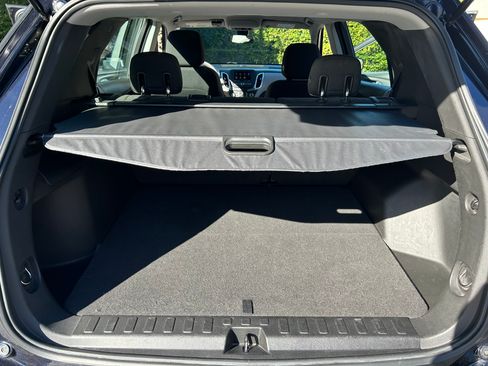 Used 2020 Chevrolet Equinox LS image 10