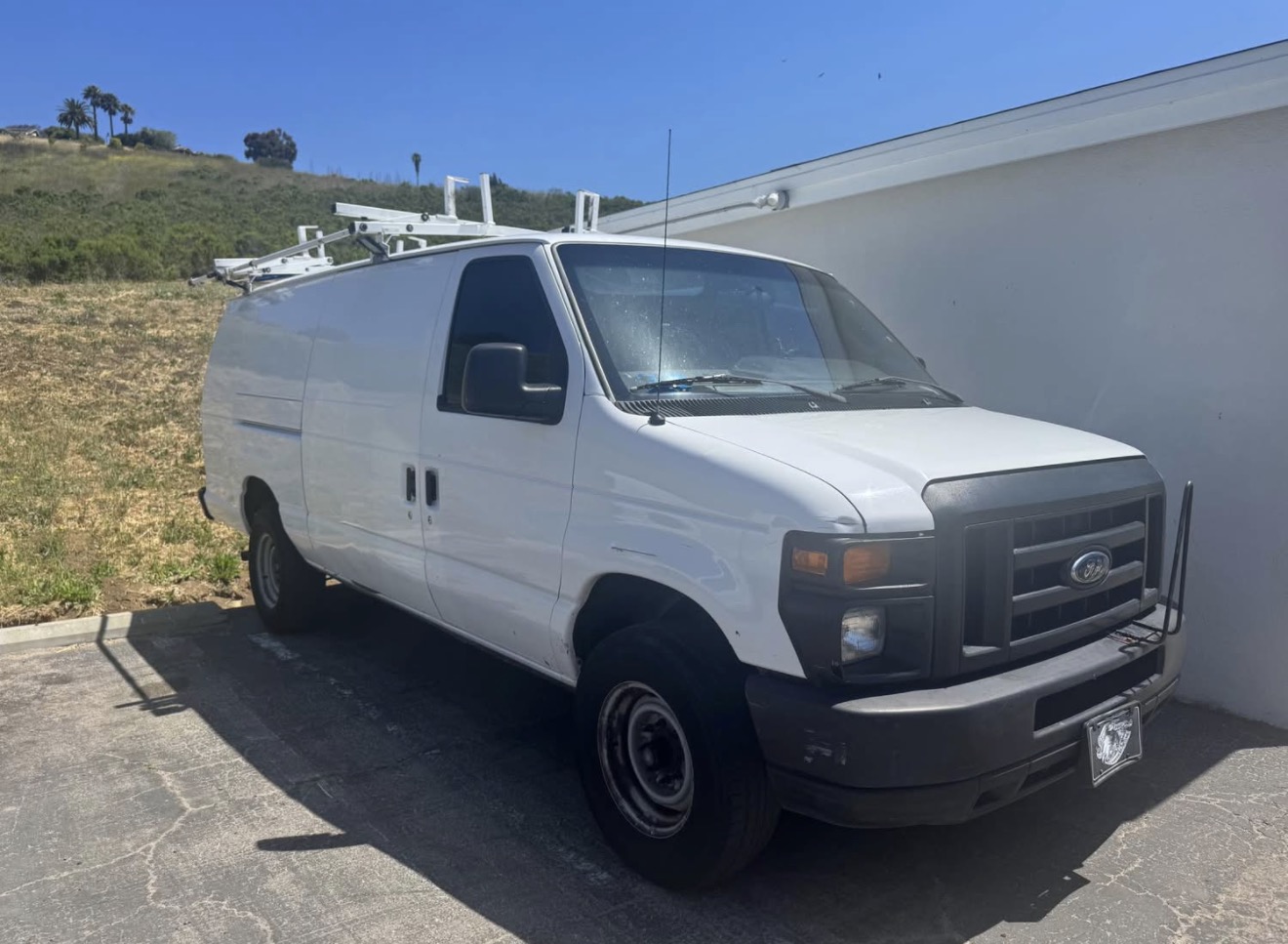 Used 2012 Ford E-250 and Econoline 250 Extended w/ Commercial Cargo Van Pkg RWD image 1