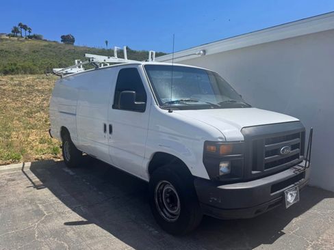 Used 2012 Ford E-250 and Econoline 250 Extended w/ Commercial Cargo Van Pkg RWD image 1