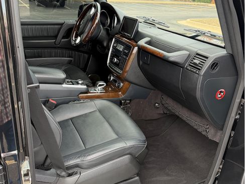 Used 2016 Mercedes-Benz G 63 AMG 4MATIC image 14