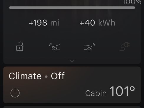 Used 2024 Lucid Air Touring image 9