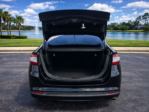 Used 2016 Ford Fusion SE image 6