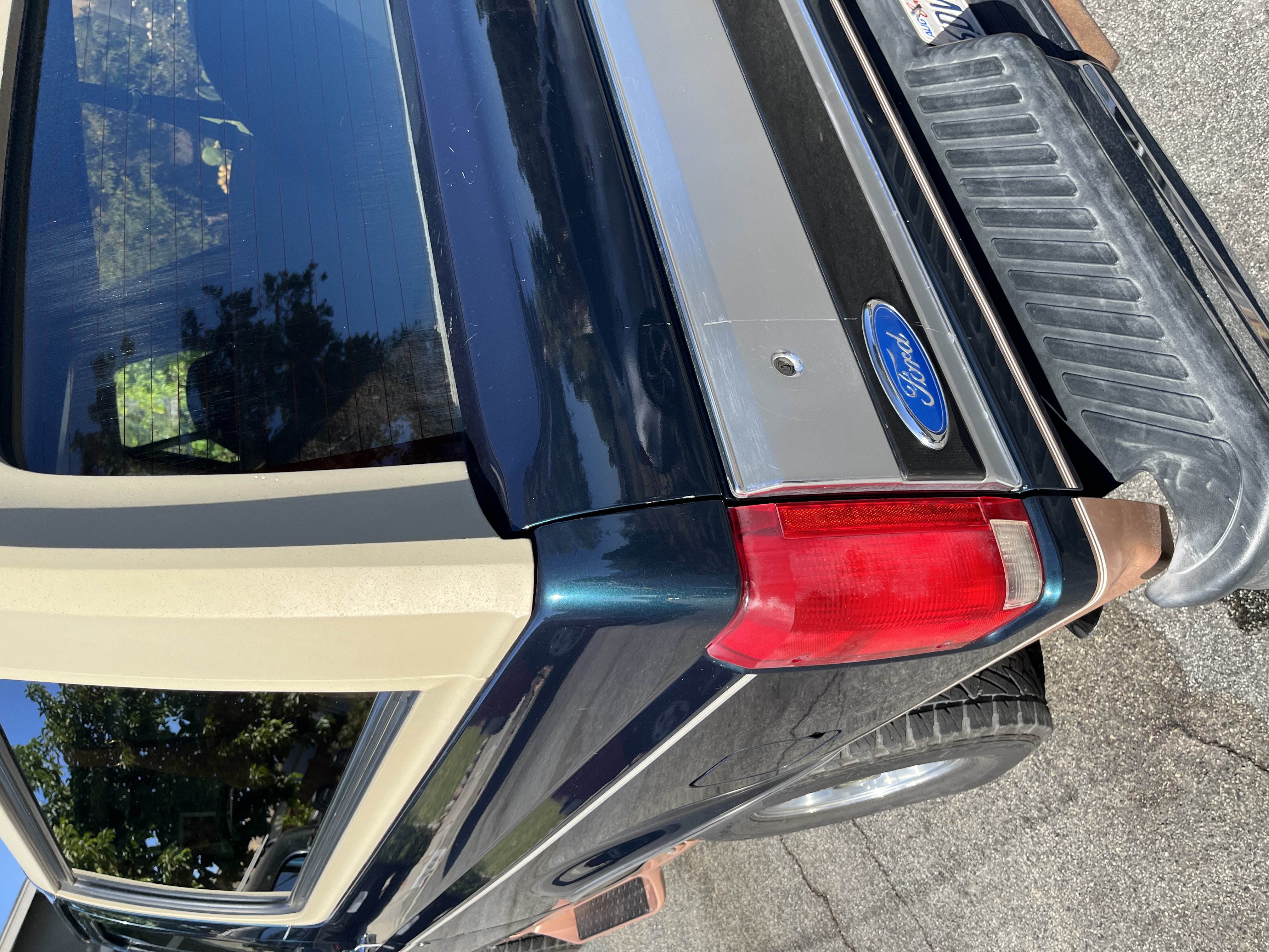 Used 1995 Ford Bronco AWD/4WD image 9