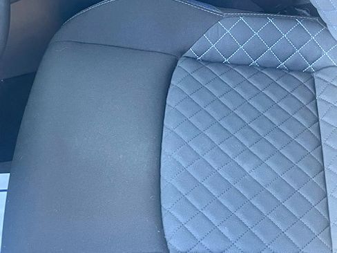 Used 2021 Toyota C-HR XLE image 11