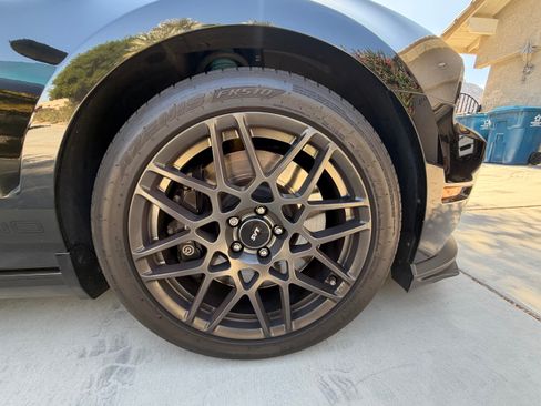Used 2014 Ford Mustang Shelby GT500 w/ Equipment Group 821A RWD image 15