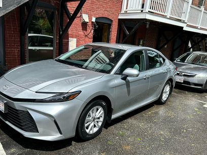 Used 2025 Toyota Camry SE