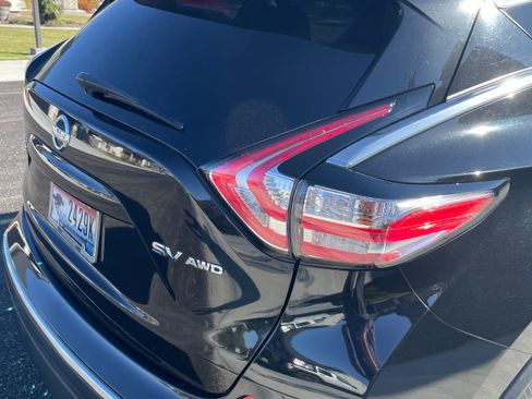 Used 2018 Nissan Murano SV image 6