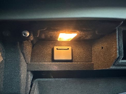 Used 2016 Cadillac ATS V w/ Carbon Fiber Package image 33