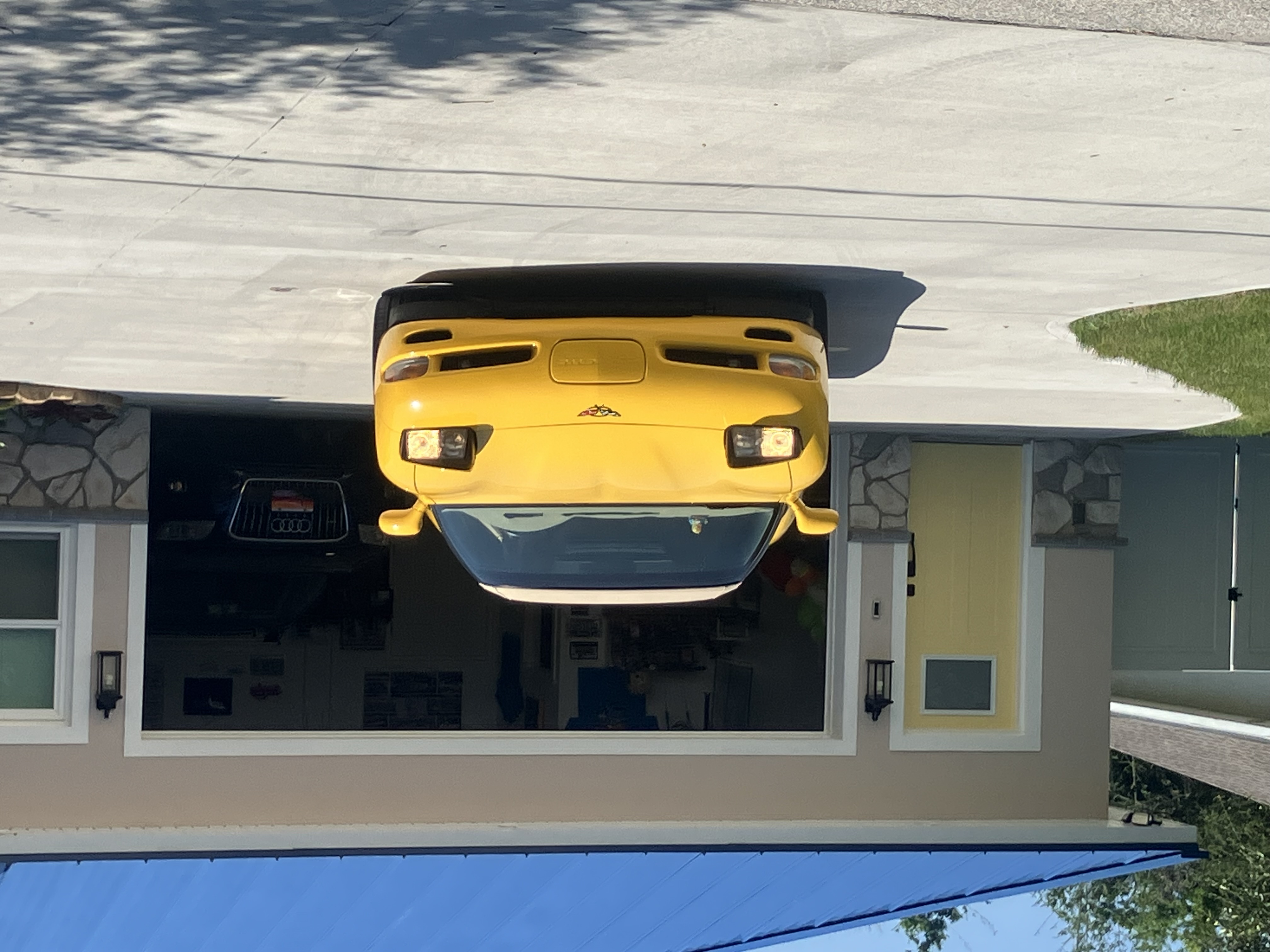 Used 2001 Chevrolet Corvette Convertible w/ Preferred Equipment Group2 RWD image 14