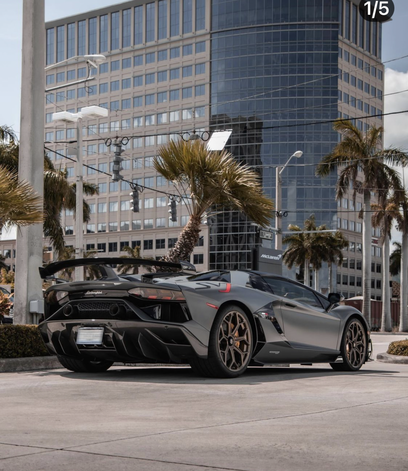Used 2021 Lamborghini Aventador SVJ AWD/4WD image 5