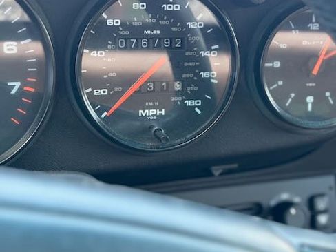 Used 1992 Porsche 911 Carrera image 6