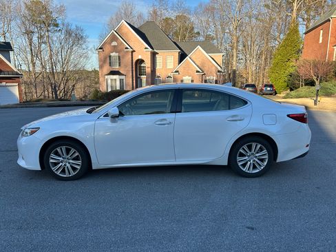 Used 2015 Lexus ES 350 350 Sedan 4D image 4