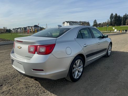 Used 2016 Chevrolet Malibu LTZ image 9