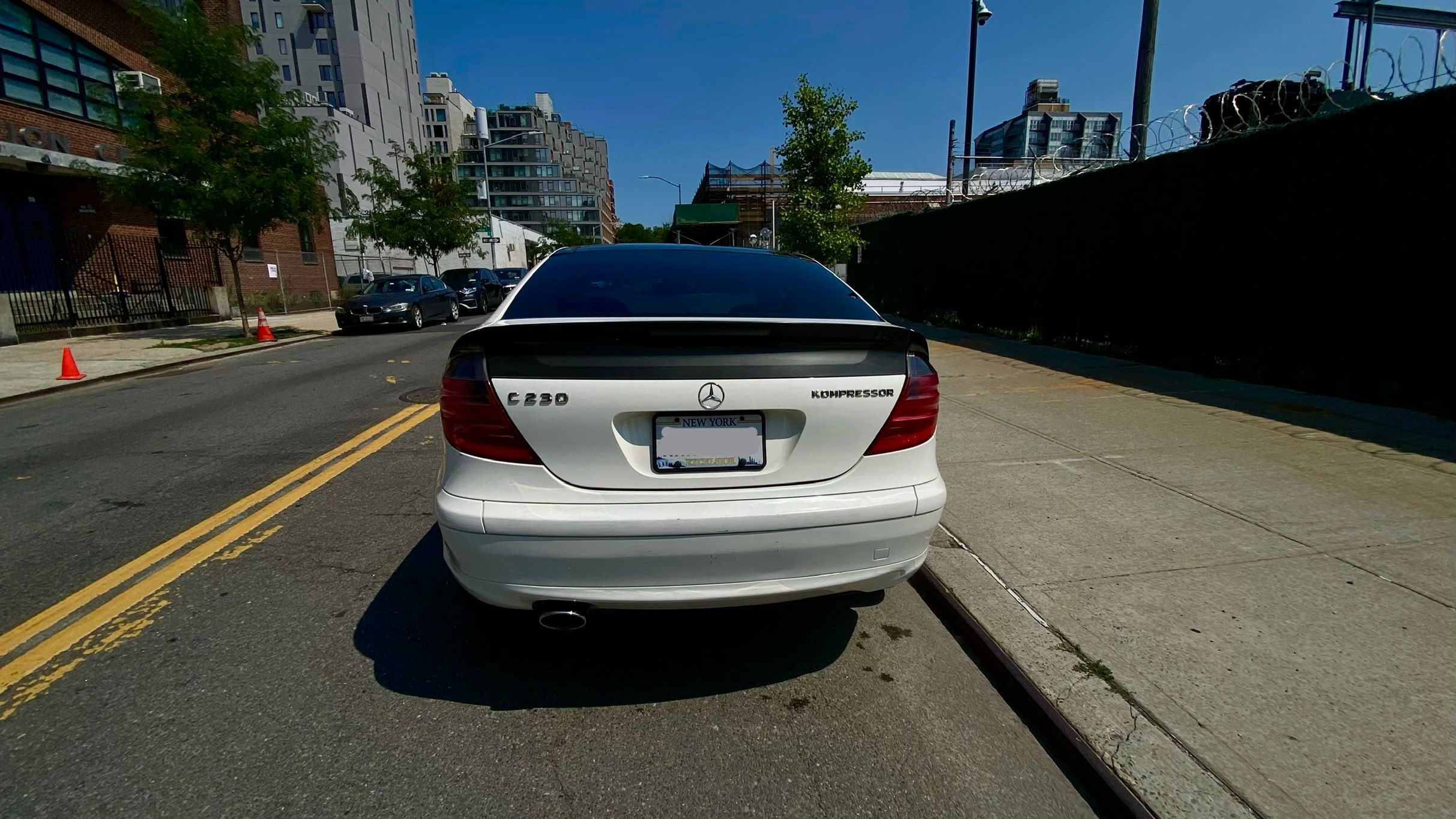 Used 2004 Mercedes-Benz C 230 Coupe image 5