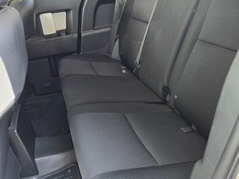 Used 2013 Toyota FJ Cruiser 4WD w/ Upgrade Pkg image 16