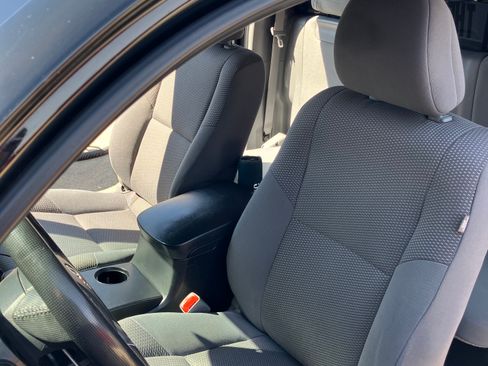 Used 2013 Toyota Tacoma 2WD Access Cab w/ Convenience Pkg image 1