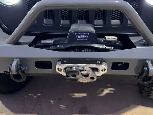 Used 2021 Jeep Wrangler Unlimited Rubicon image 6