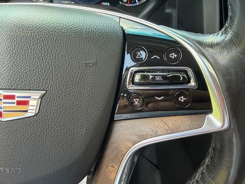 Used 2020 Cadillac Escalade Premium Luxury w/ Escalade Sport Edition AWD/4WD image 31