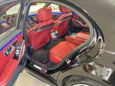 Used 2021 Mercedes-Benz S 580 4MATIC Sedan image 22