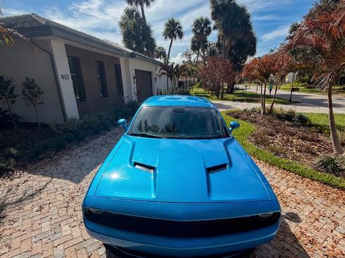 Used 2016 Dodge Challenger R/T w/ Blacktop Package image 6