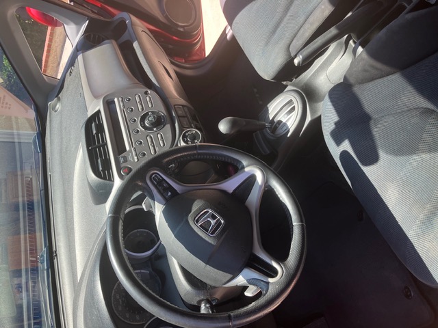 Used 2011 Honda Fit Sport image 6