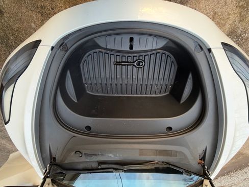 Used 2021 Tesla Model 3 Long Range image 9