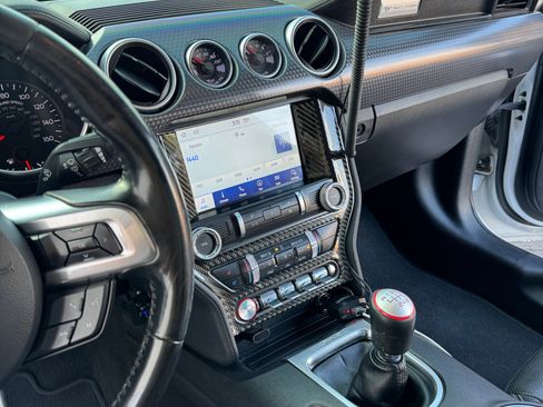 Used 2019 Ford Mustang GT Premium w/ GT Performance Package image 11