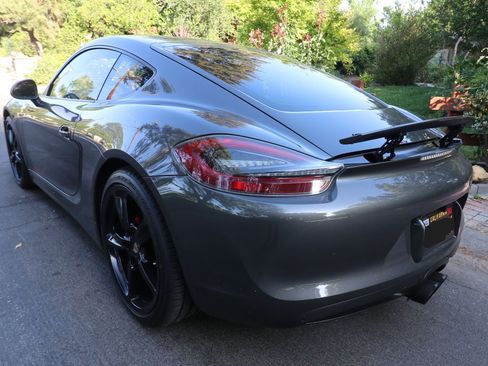 Used 2014 Porsche Cayman S RWD image 8