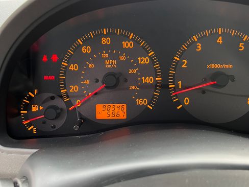 Used 2003 INFINITI G35 35 Sport Coupe 2D image 6