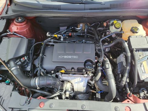 Used 2012 Chevrolet Cruze LT image 11