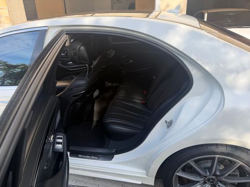Used 2019 Mercedes-Benz S 560 Sedan image 8