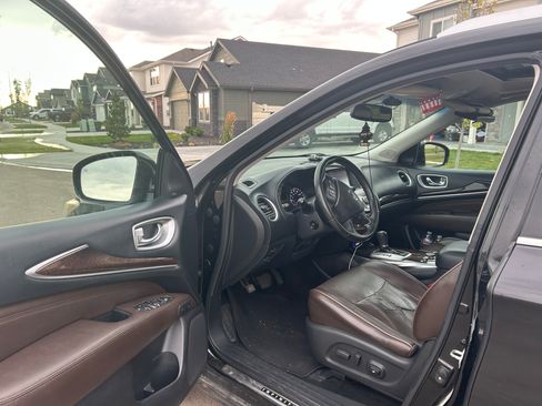Used 2013 INFINITI JX35 FWD w/ Premium Pkg image 6