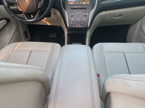 Used 2018 Lincoln MKC Black Label w/ Lincoln MKC Climate Package AWD/4WD image 18
